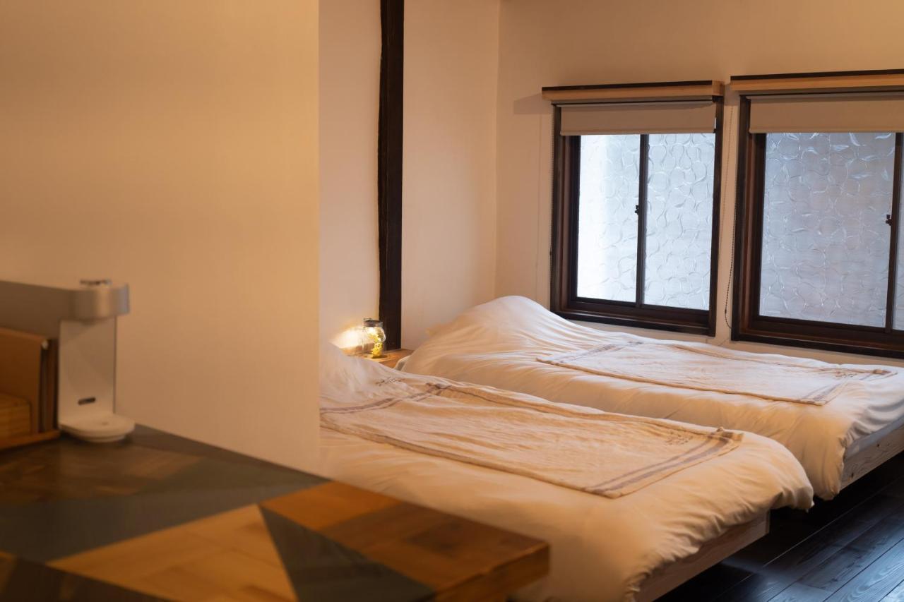 六根ゲストハウス Rokkon Guest House Киото Екстериор снимка