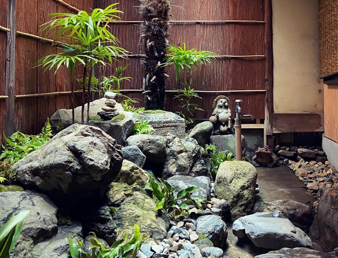 六根ゲストハウス Rokkon Guest House Киото Екстериор снимка